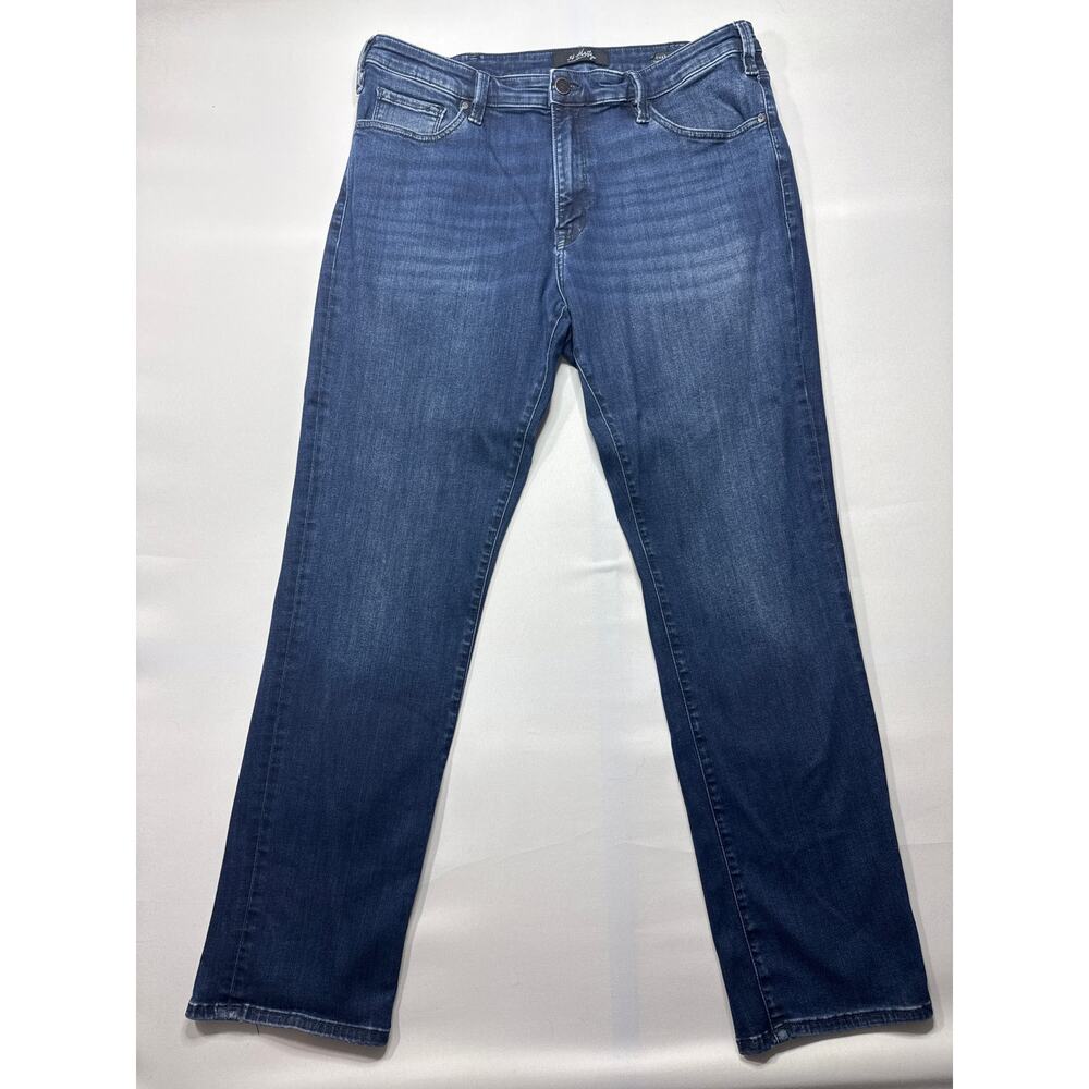 34 Heritage Men's Charisma Comfort-Rise Classic Blue Jeans - 40x32 (38x31.5)